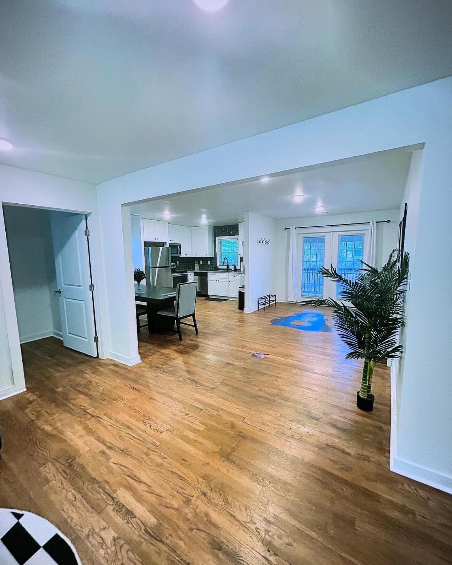 Opulent Bedroom By Downtown Atl 1 * Atlanta